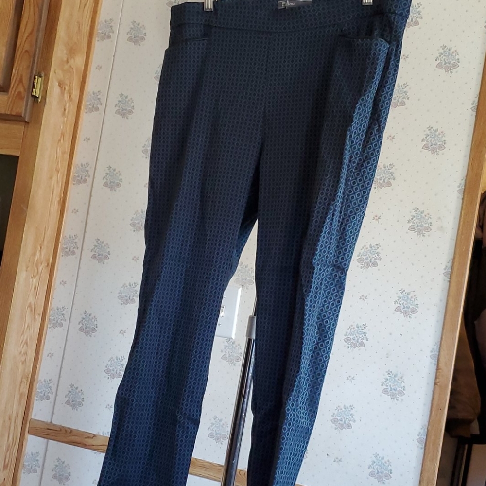 89th and Madison Leggings